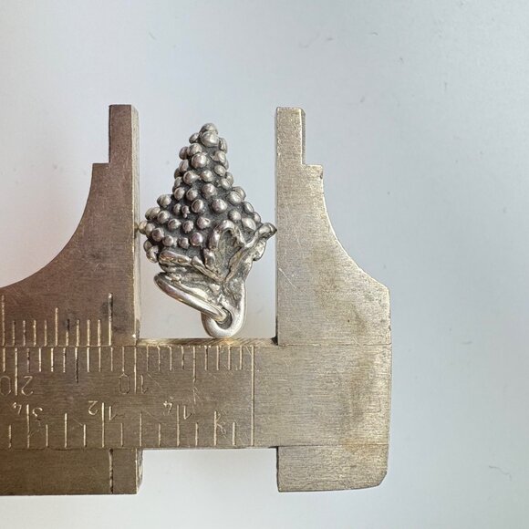 Vintage Sterling Silver 925 Grape Cluster Textured Charm Size 19mm Length - Picture 8 of 9